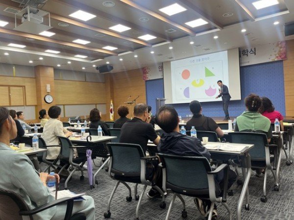 0926 안동시  외식경영 MBA 아카데미 개강식 개최 (3).jpg
