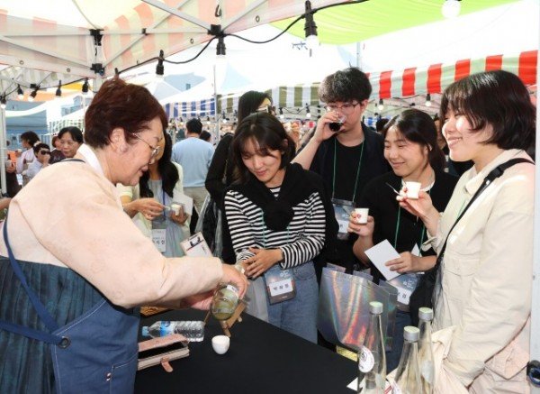 6_d51Ud018svc13kvwkm8dzzms_tg3zvl (1).jpg