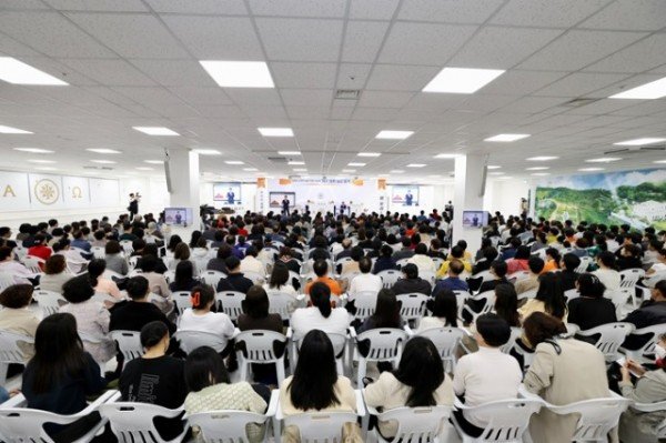 3_20일_신천지_대구교회에서_2024_신천지_대구_전도_대성회가_진행되고_있다.JPG