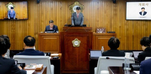 20241021 100911 영주시의회 제287회 임시회 제1차 본회의.jpg