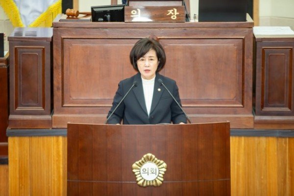 이명희 예산결산특별위원장 (1).jpg