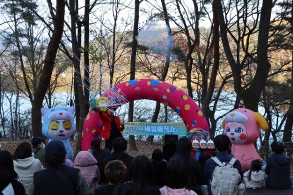 사진(매직버블퍼포먼스1).jpg