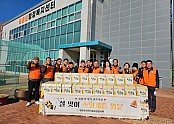 영주-18-2 영주시 평은면 지역사회보장협의체 소외계층 위문 기념사진.jpg
