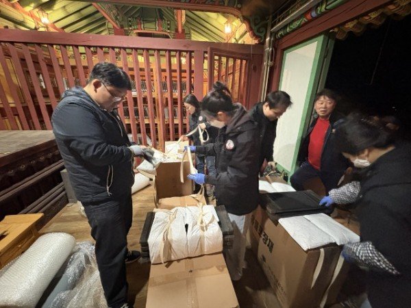 유네스코 세계유산 ‘영주 부석사’ 산불위협에 국가유산 긴급 이송 조치(4).jpg
