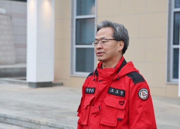 3.28.산불 긴급 기자회견 사진.jpg