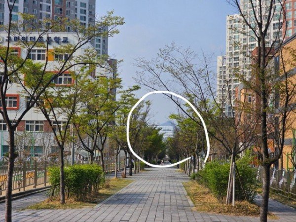 a_75cUd018svc142y8jopm0wi1_tg3zvl.jpg