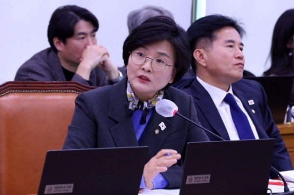 임미애의원_질의2.jpg