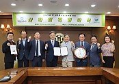 6_0c9Ud018svc8dva9sqqxat5_tg3zvl.jpg