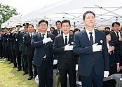 [복지정책과]구미시  제70회 현충일 추념식 거행…순국선열 향한 깊은 묵념3.jpg