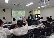 j_hj5Ud018svc18443oyto22bu_tg3zvl.jpg