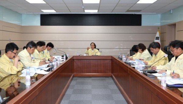 01의성군제공 장마 대비 긴급 대책회의1 (1).jpg