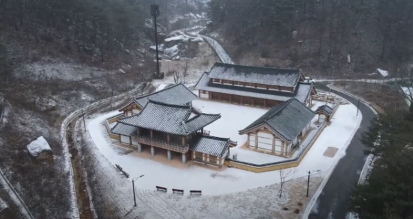 [상주시 관광진흥과]웰니스관광지 공모 선정-상주거꾸로옛이야기나라숲02.png