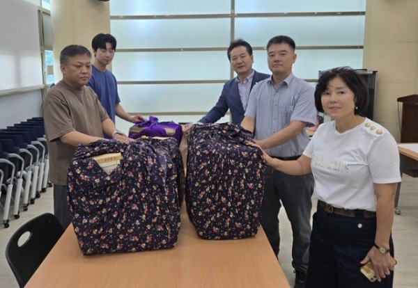 02의성군제공 기탁사진.jpg