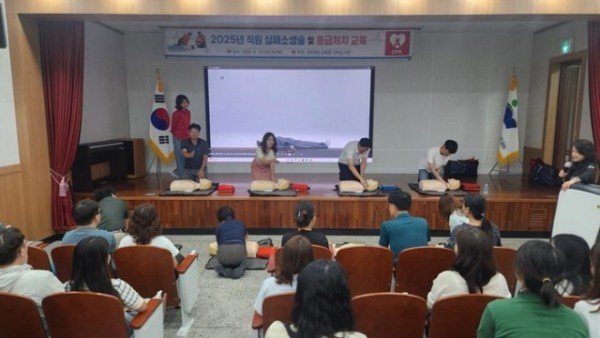 심폐소생술2.jpg