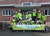영주-7-1. 영주시 평은면 용혈2리 주민들 추석맞이 주요도로변 풀베기 및 환경정비 전개 단체사진.jpg