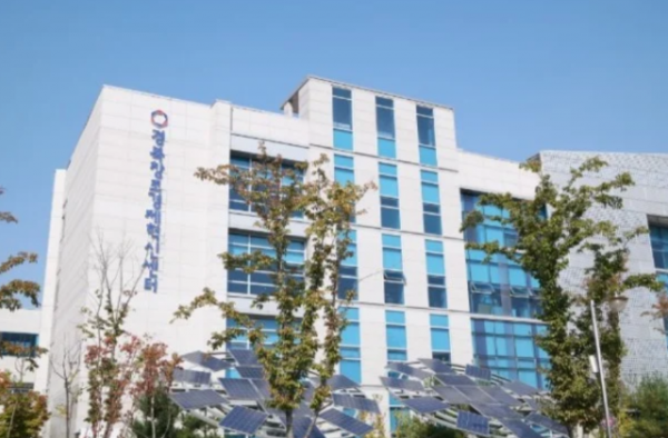 Screenshot 2025-10-25 053618.png