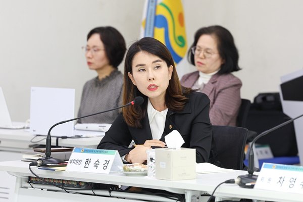 251107 한숙경 전남도의원， 폐열 활용한 AI 스마트팜 실증모델 구축 시급1.jpg