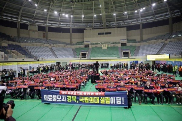 1204 ‘2025년 제3회 안동시 주민자치박람회’ 성황리에 개최 (3).JPG