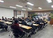 영주-3-1 순흥면 행정복지센터에서 순흥벽화고분, 금성대군신단 건축행위 등 허용기준 조정 주민설명회가 진행되고 있다.JPG