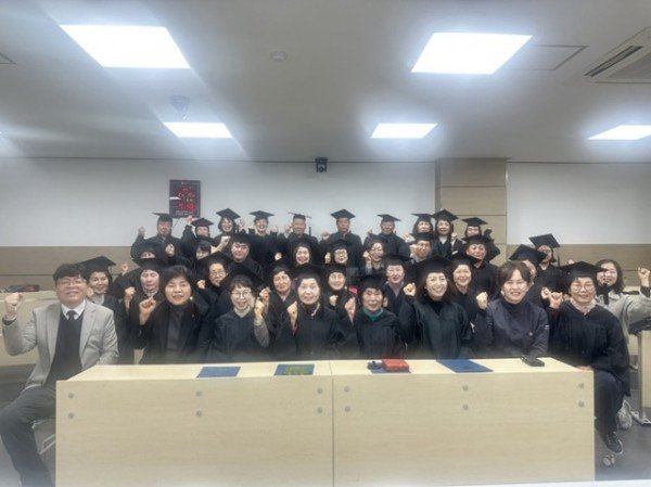 영주-6-2 영주시, 경북전문대 농산업가공창업과정 수료식 개최 단체기념사진.jpg