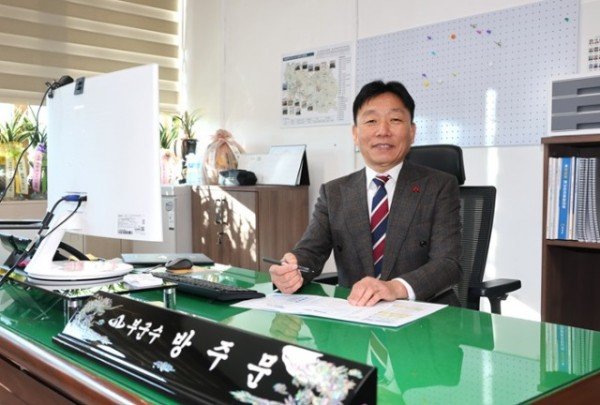 01의성군제공 방주문 부군수.jpg