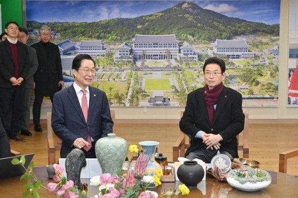 (추가)1.경북교육감_경북도지사, 행정통합 교육 현안 논의(교육자치 보장과 교육격차 해소, 현장 소통 강화)_02.jpg