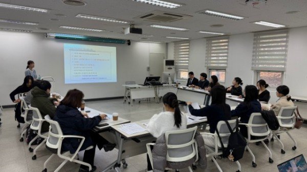 창업자 오리엔테이션 사진(25.04.03.).jpg