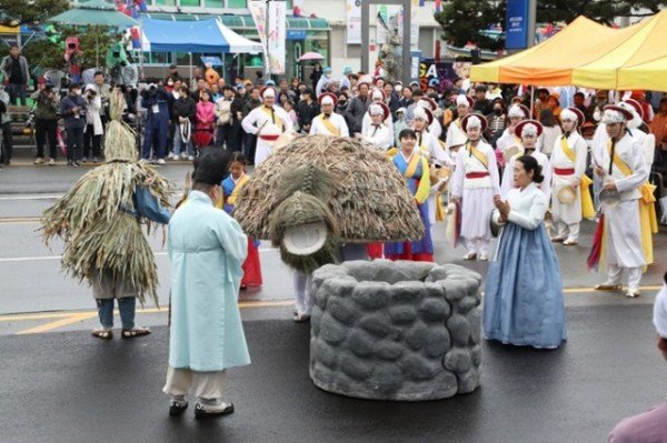 0501 미리 보는 차전장군노국공주축제 둘째 날(5. 2) (2)-이천거북놀이.JPG
