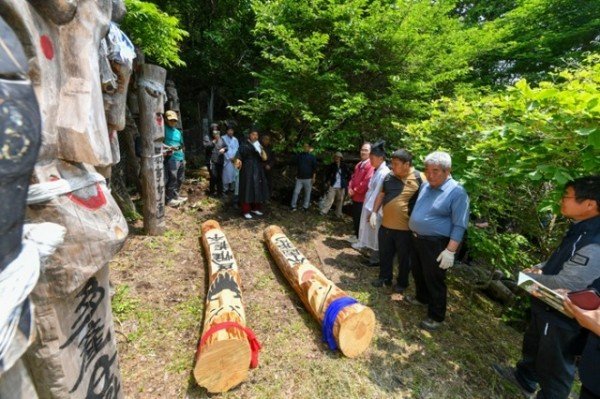 영주-1-2 지난해 죽령장승공원에서 죽령장승제가 진행된 모습.jpg