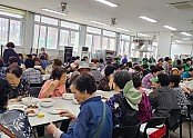 영주-5-1 영주시새마을회는 지난 11일 영주시자원봉사센터 무료급식소에서 ‘사랑의 급식 지원사업’ 본격 시작했다.jpg