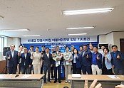 8_d67Ud018svc1uk3voc3qynhg_tg3zvl.jpg