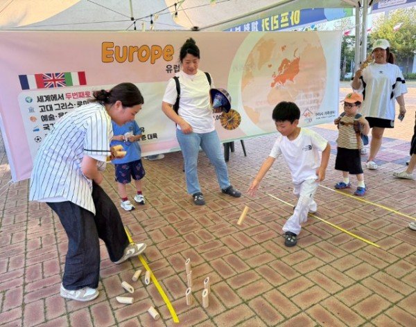 글로벌 놀이터 보도자료 (2).jpg