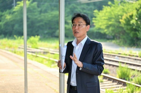 황병직 영주시장 당선인이 수철리 폐철도 관광자원화 사업 개선방안을 제시하고 있다.jpg