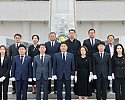 1-1. 20260710 090145 제10대 영주시의회 개원에 따른 충혼탑 참배.jpg
