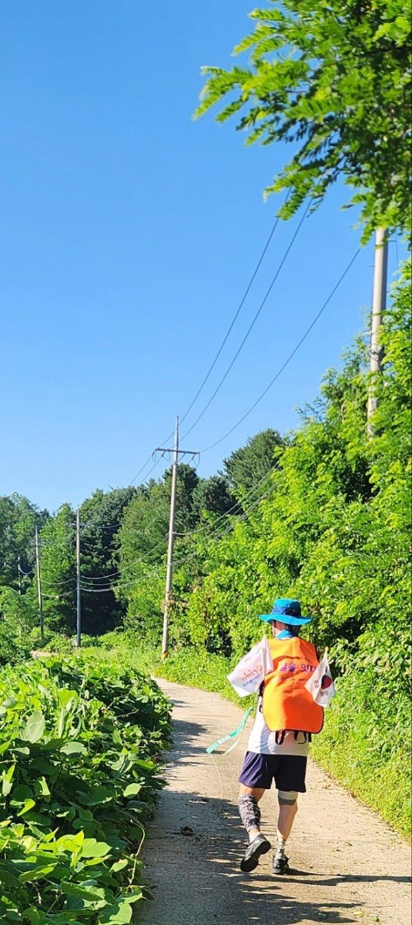 3_180726_이박사님뚜벅.jpeg
