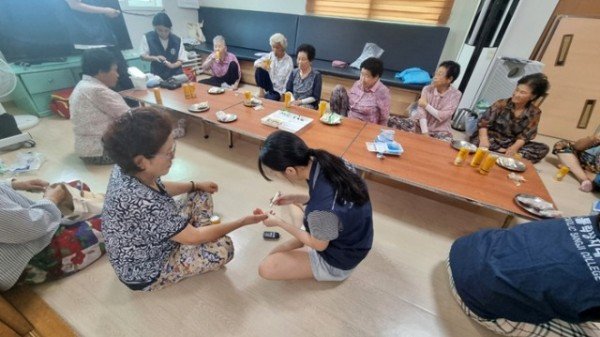 0726 가톨릭상지대학교 RISE사업단  기본건강 모니터링 봉사활동 실시 (2).jpg