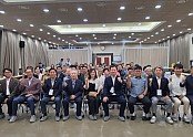 e_02jUd018svc1m9cfjnsikt72_tg3zvl.jpg