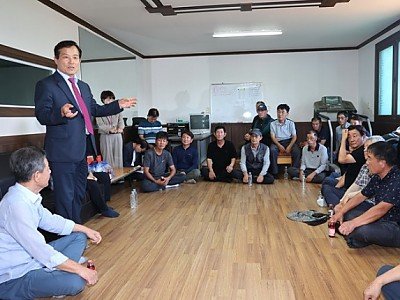의성군제공 최유철 의성군수 현장에서 답 찾는다2.jpg