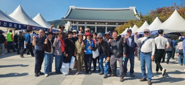 영주-4-2 ‘2026 제79주년 한국농촌지도자 전국대회 농촌지도자영주시연합회원 단체사진.jpg