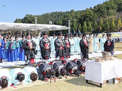 05의성군제공 의성문화제 사직제4.JPG